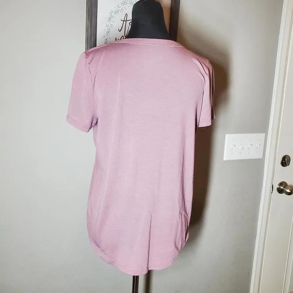 SO Juniors Short Sleeve Favorite Crewneck Tee Size Medium - Picture 9 of 9